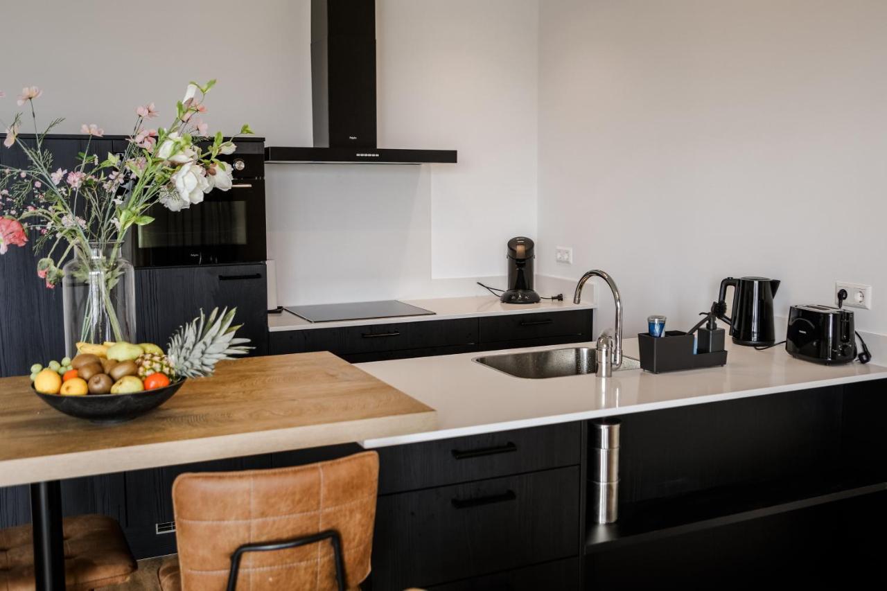 Luxe 4 Persoons Appartement In Residence Marina Kamperland 2C Dış mekan fotoğraf